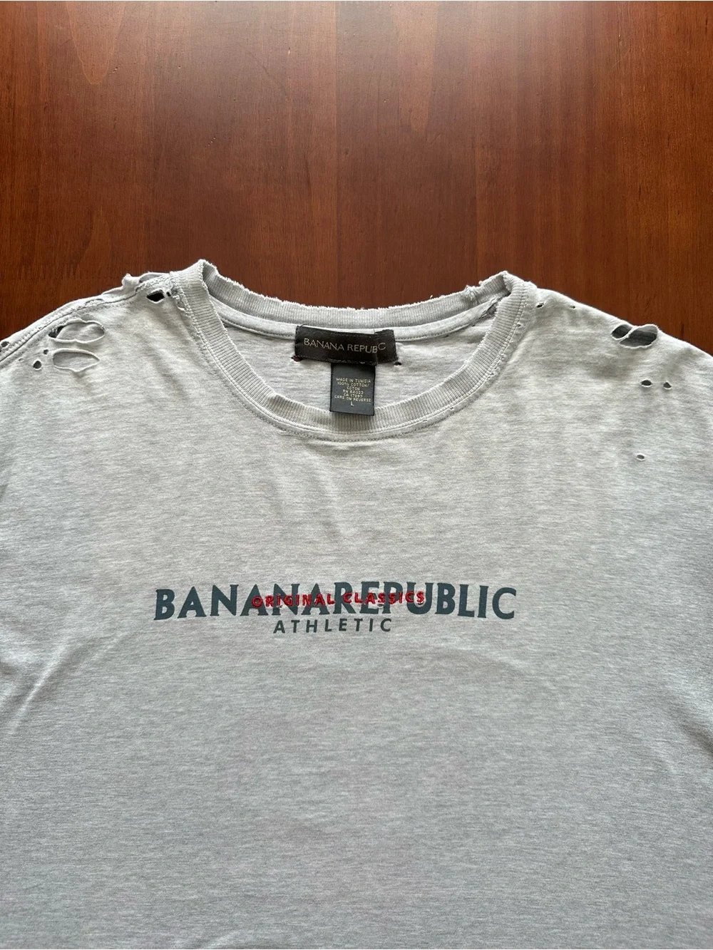 Vintage Banana Republic Light Gray Athletic Logo Short Sleeve Tee